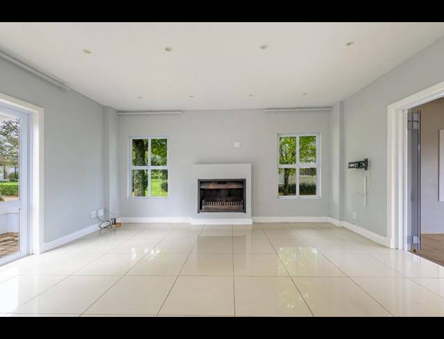 4 BEDROOM TOWNHOUSE FOR SALE IN GARLINGTON ESTATE